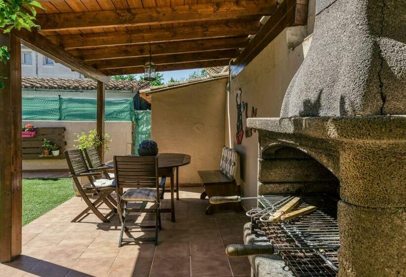 Cals Avis Casa Con Jardín En Banyoles