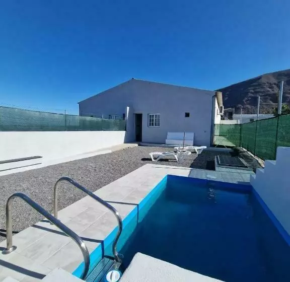 Casa Tomas