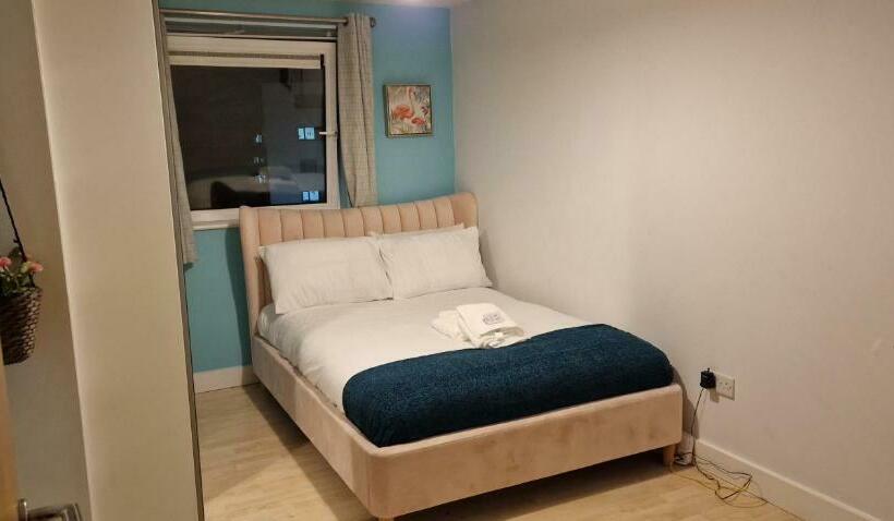 Gallions  Apartments