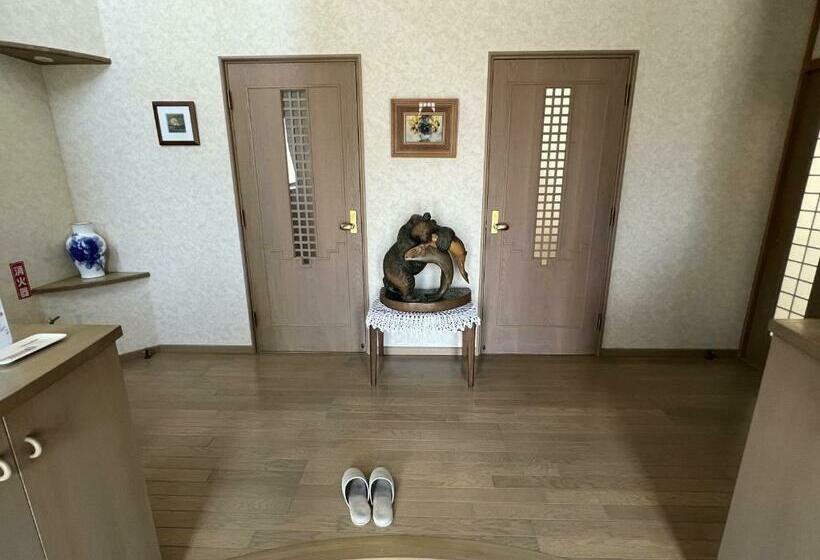 Guest House Sol 勝浦の海の幸でbbq#開放感のある貸切戸建 勝浦漁港や勝浦朝市徒歩圏内 在海邊的獨立屋裡放鬆 豐富的海上活動