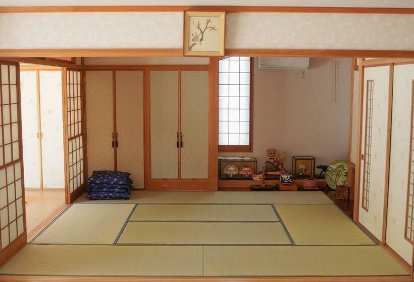 Guest House Sol 勝浦の海の幸でbbq#開放感のある貸切戸建 勝浦漁港や勝浦朝市徒歩圏内 在海邊的獨立屋裡放鬆 豐富的海上活動