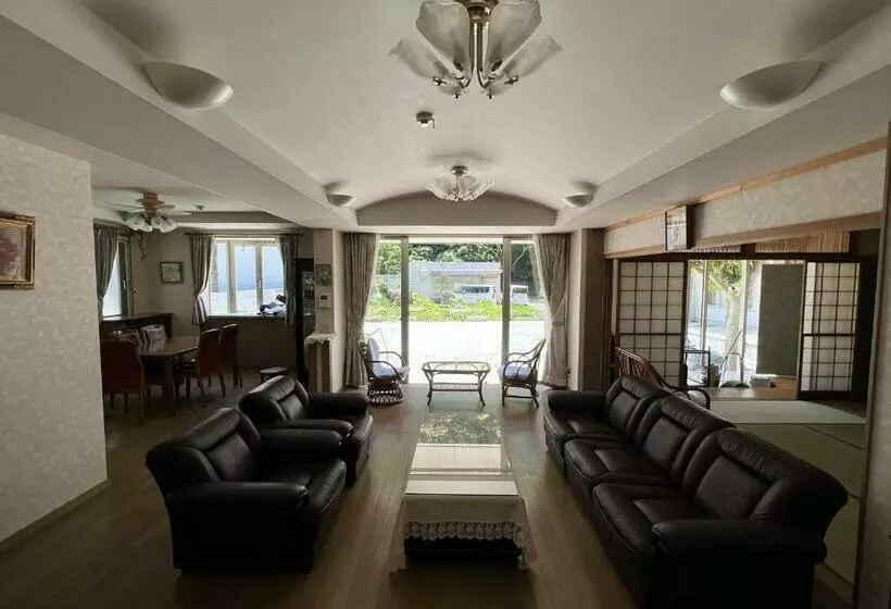 Guest House Sol 勝浦の海の幸でbbq#開放感のある貸切戸建 勝浦漁港や勝浦朝市徒歩圏内 在海邊的獨立屋裡放鬆 豐富的海上活動