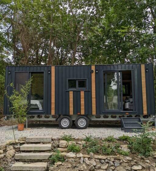 Jungle Wagon Ecovillage Hainburg