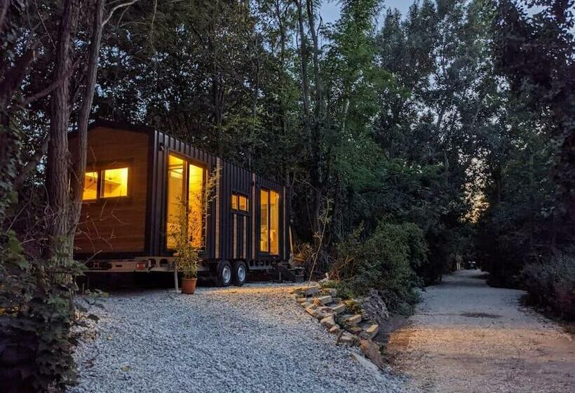 Jungle Wagon Ecovillage Hainburg