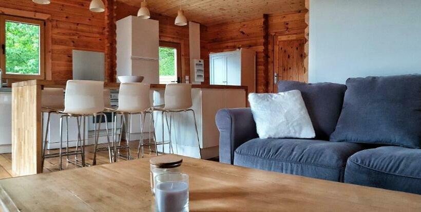 Le Chalet Jacuzzi Et Détente 4 étoiles