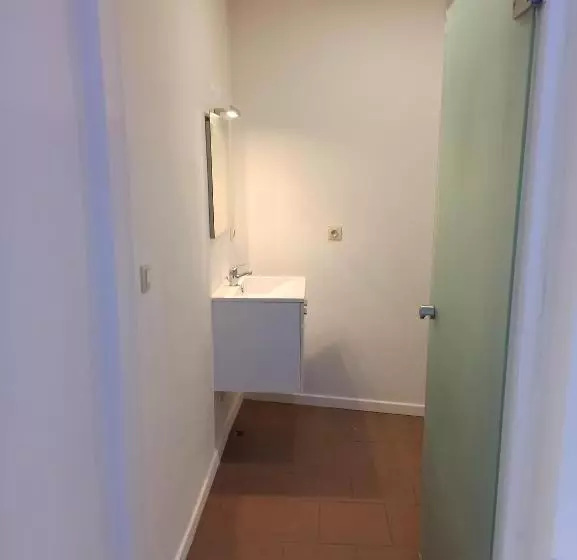 Loft Cosi à Proximité Du Centre Géographique Belge