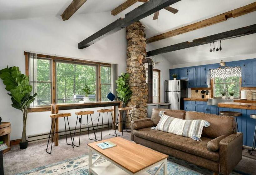 River Access Cabin W Hot Tub Kayaks Wifi Grill