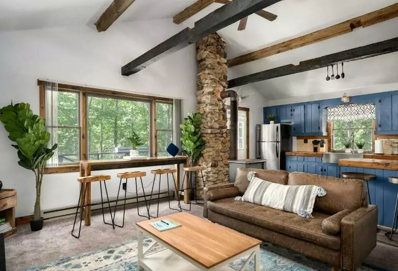 River Access Cabin W Hot Tub Kayaks Wifi Grill