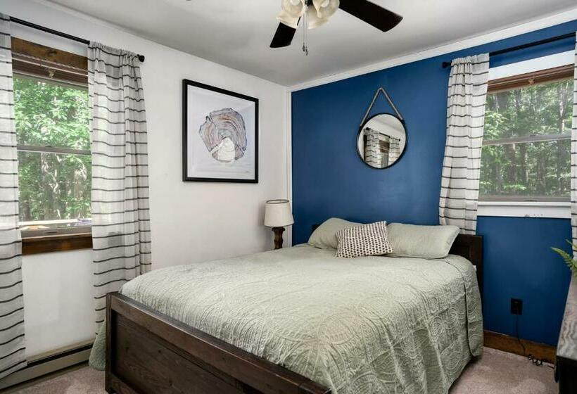 River Access Cabin W Hot Tub Kayaks Wifi Grill