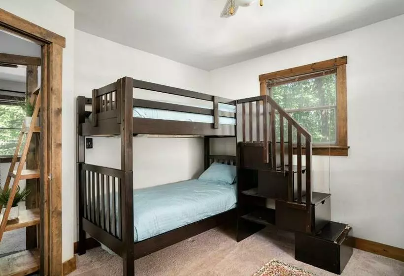 River Access Cabin W Hot Tub Kayaks Wifi Grill