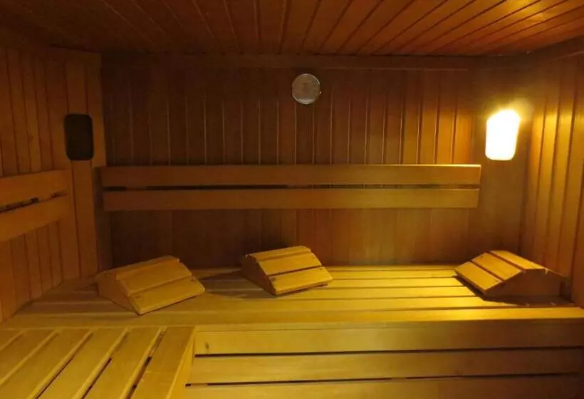 Bed and Breakfast Haus Churlis