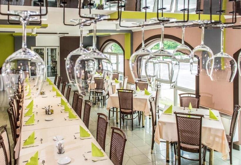 Europa Hotel és étterem