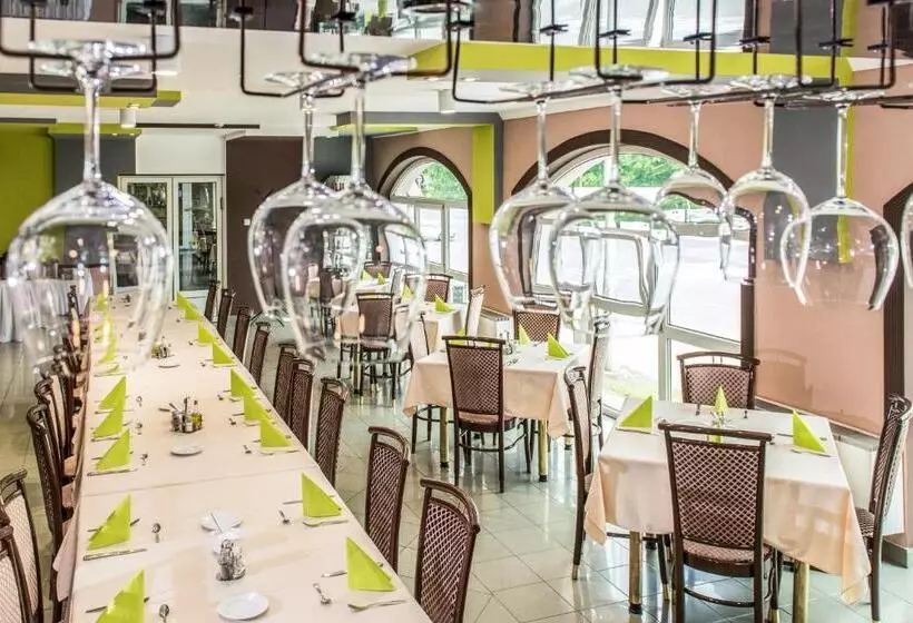 Europa Hotel és étterem