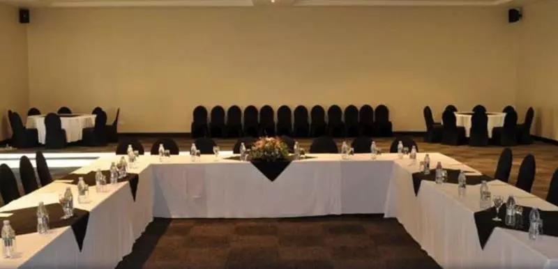 Happy Valley Hotel Ezulwini