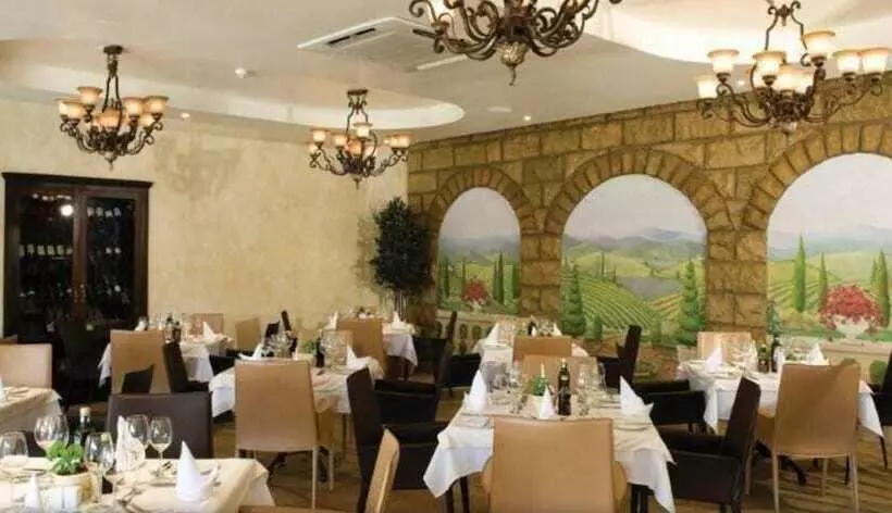 Happy Valley Hotel Ezulwini