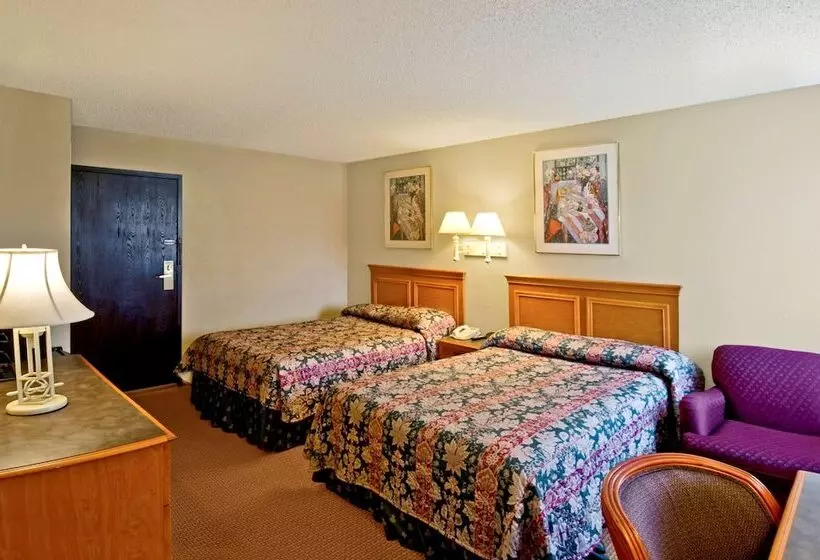 בית מלון כפרי Americas Best Value Inn & Suites Hesston