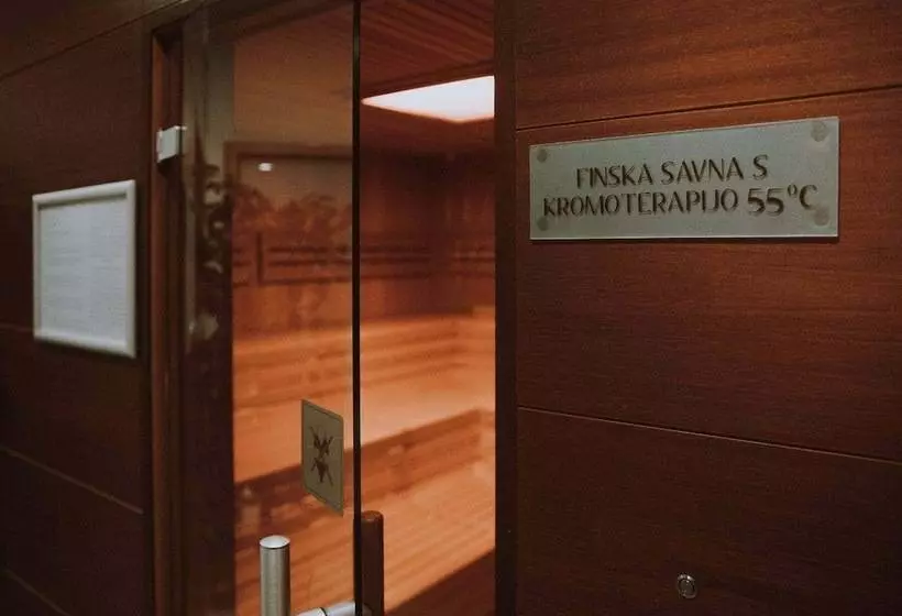 هتل Arena Maribor