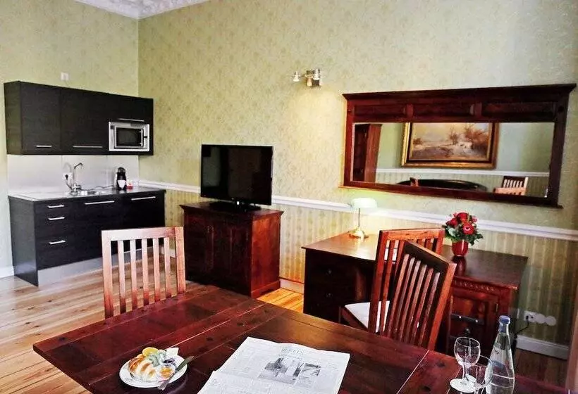 هتل Garden Living Boutique