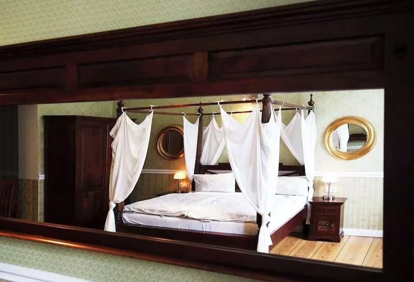 هتل Garden Living Boutique