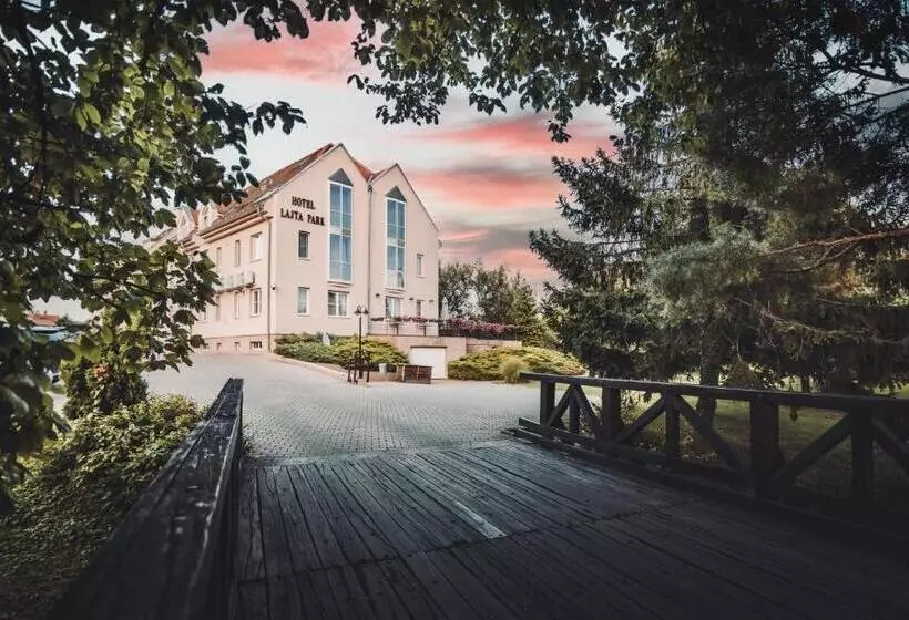 Hotel Lajta Park
