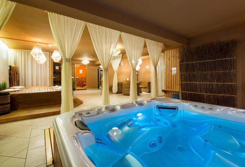 ホテル Lajta Park