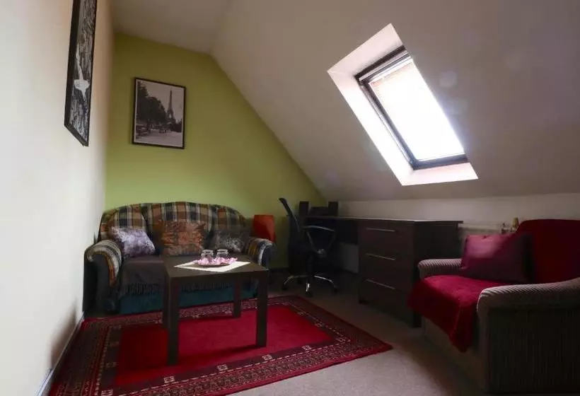 هتل Penzión Grand