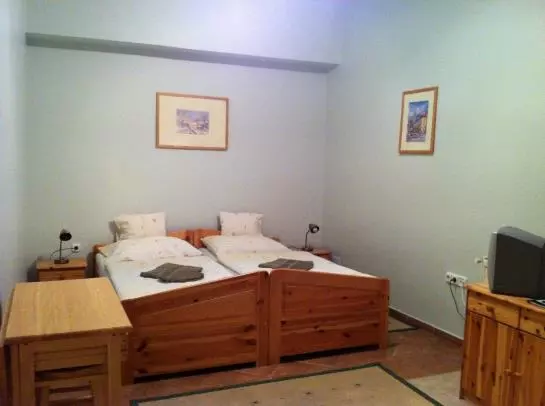 Отель Polus Panzio