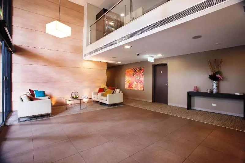 Отель Quest Mascot