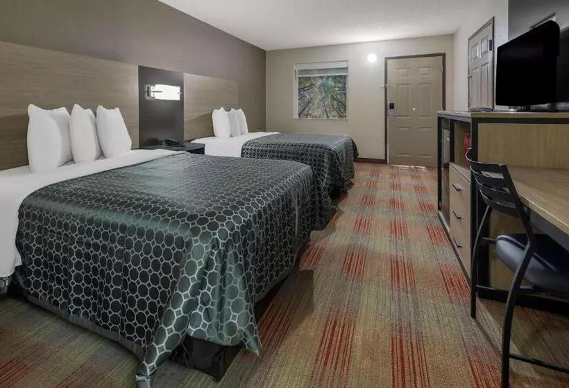 בית מלון כפרי Rodeway Inn