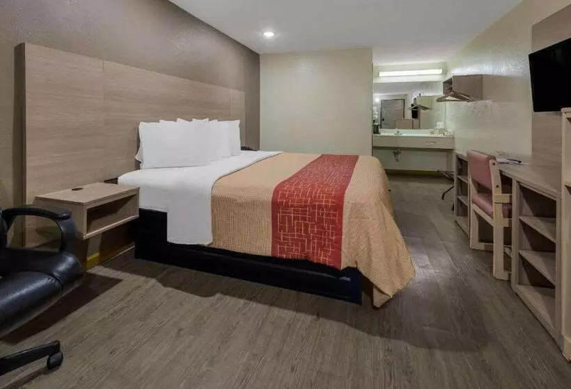 בית מלון כפרי Rodeway Inn