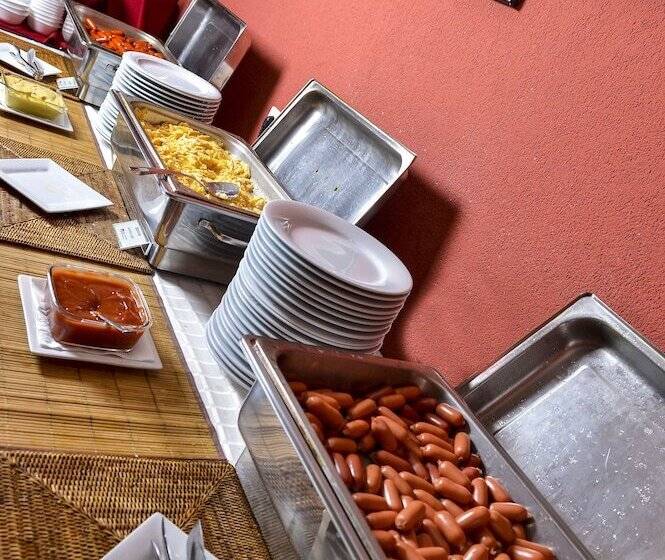 בית מלון כפרי Royal Club