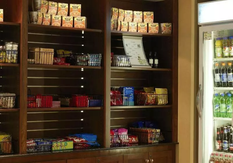 فندق Springhill Suites By Marriott Bloomington