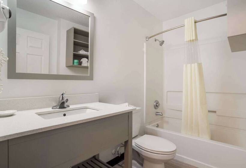 酒店 Suburban Studios Biloxi North Area