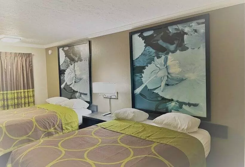 Отель Super 8 By Wyndham Picayune