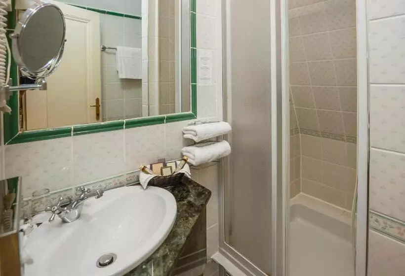 酒店 Szidónia Castle