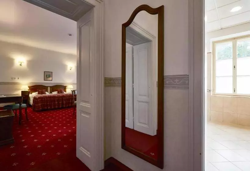 酒店 Szidónia Castle