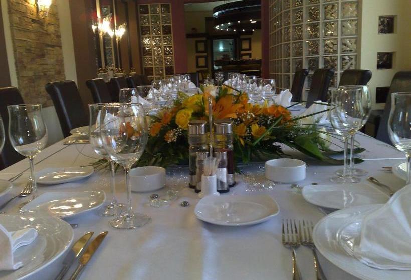 هتل Garni  Vila Lago