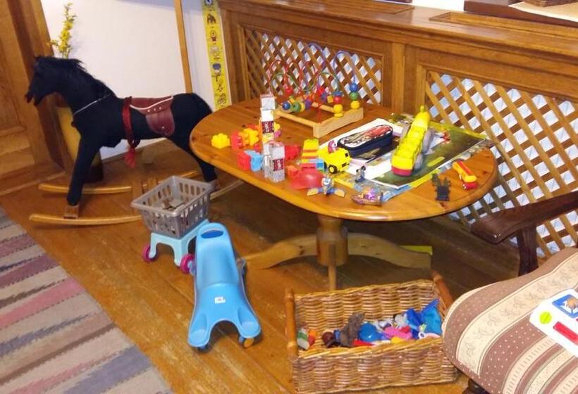 بنسيون Penzion Martinov Dvor