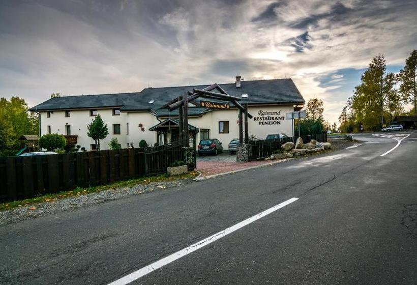 פנסיון Penzion Raimund