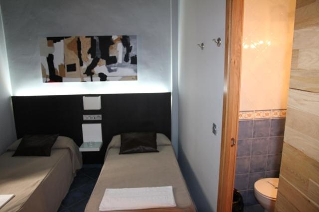 هاستل Hostal Plaza Ruiz