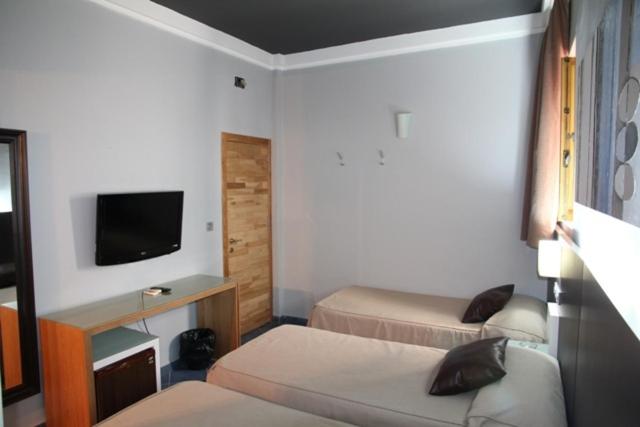 هاستل Hostal Plaza Ruiz