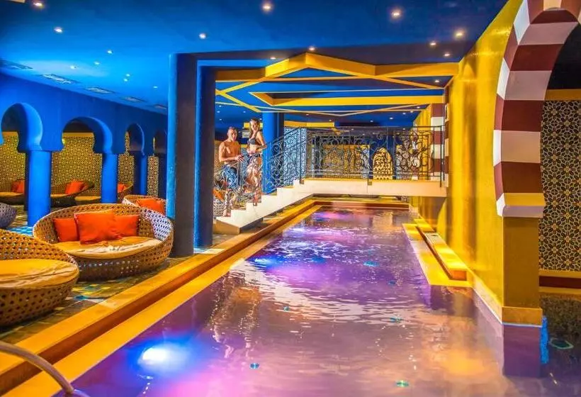 Mesés Shiraz Hotel Superior Adults Only