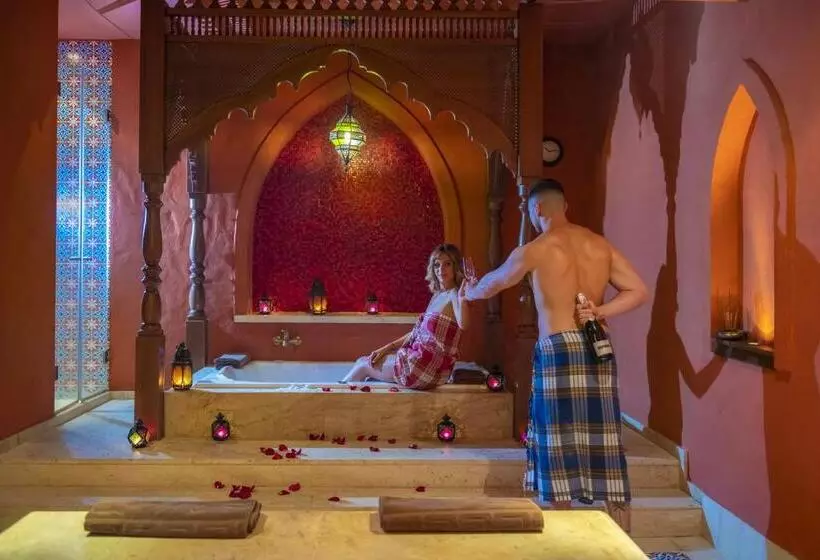 Mesés Shiraz Hotel Superior Adults Only