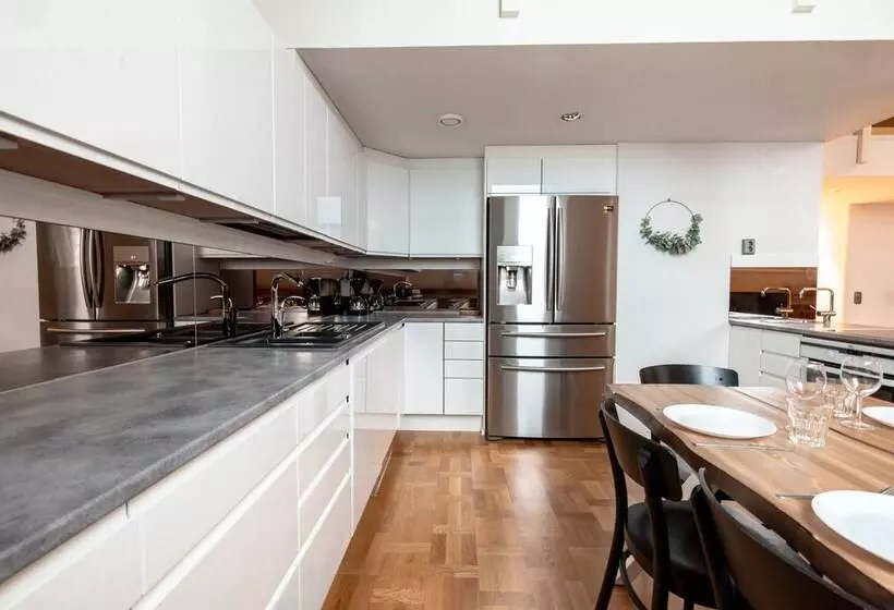 2ndhomes Luminous & Modern 107m2 Penthouse In Kruununhaka