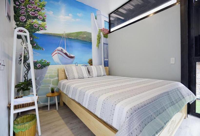 5 To 10 Bedrooms Houses