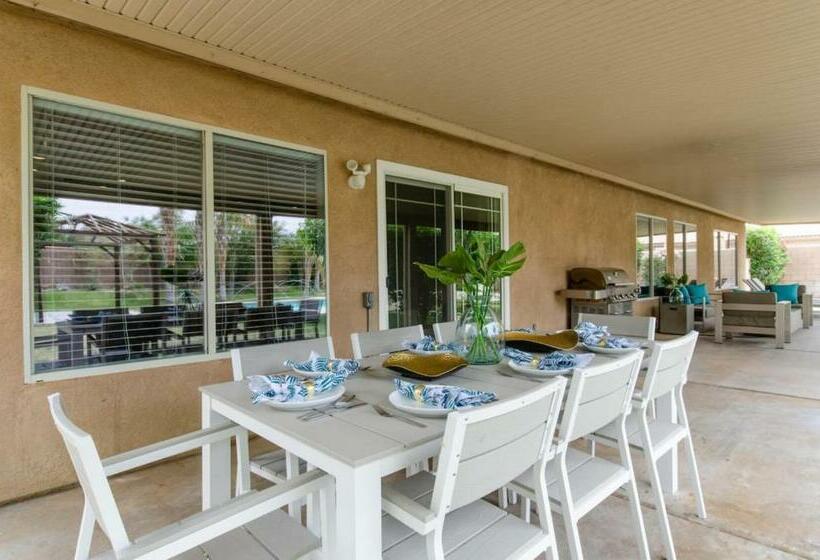 Antigua By Avantstay Amazing 5br Villa 5min Drive To Coachellastagecoach