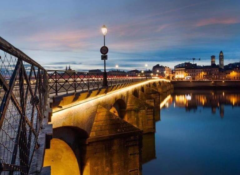 Appartement En Plein Coeur De Mâcon H