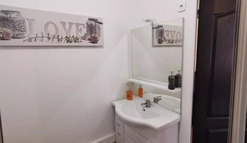 Appartement En Plein Coeur De Mâcon H