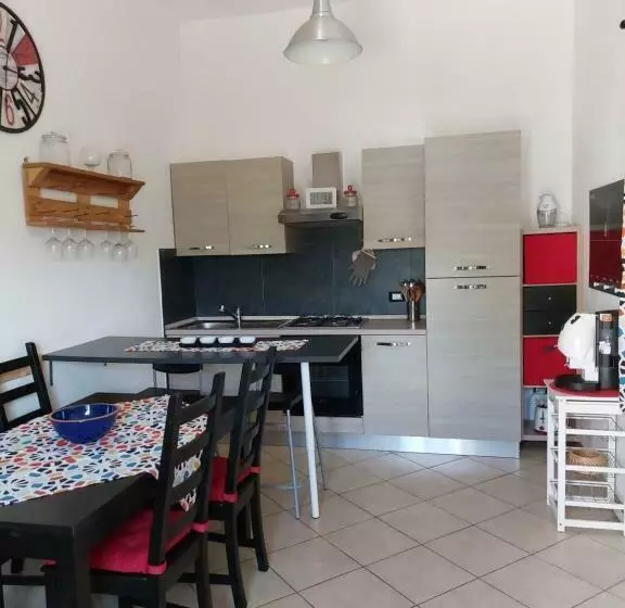 Casa Follie