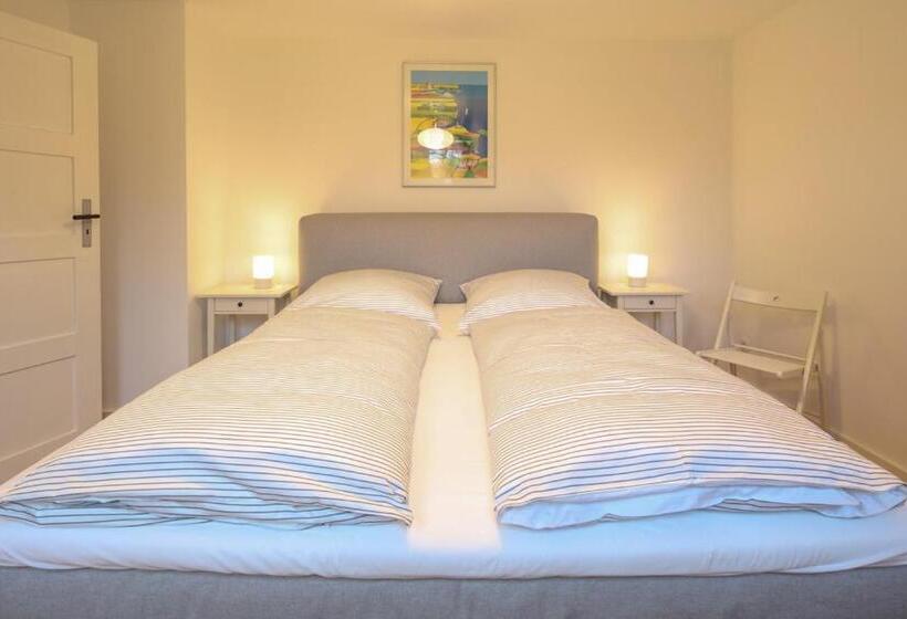 Ferienhaus Seeschwalbe Mit Großem Garten